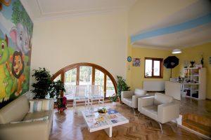 ankara oyun terapisi merkezinde çalışıyoruz